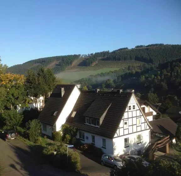 ホテル Gasthof Westfeld
