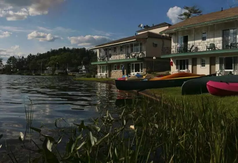 ホテル Gauthier's Saranac Lake Inn