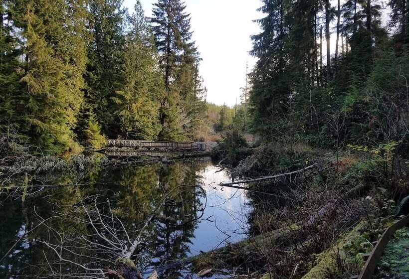 فندق Oceans Inn & Suites