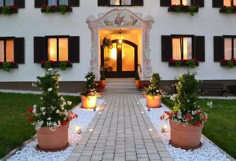 ホテル Martinihof   Bad Tatzmannsdorf