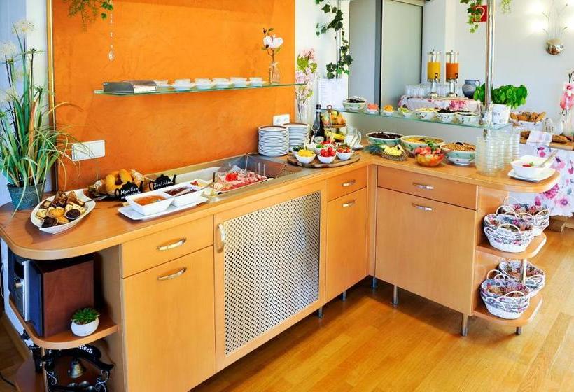 فندق Martinihof   Bad Tatzmannsdorf