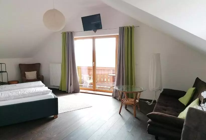 Hotelli Ortnerhof Ennstal