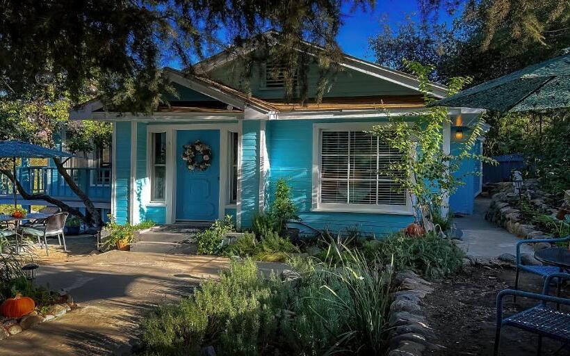 Отель Rio Sierra Riverhouse