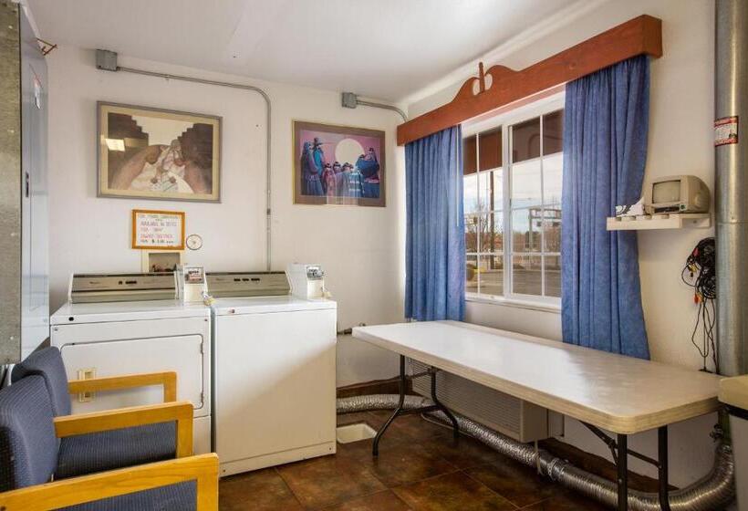 ホテル Sandia Peak Inn Old Town Abq, A Howard Johnson By Wyndham