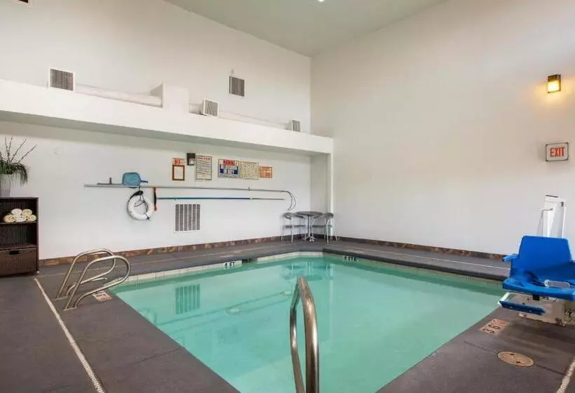 Hotelli Sandia Peak Inn Old Town Abq, A Howard Johnson By Wyndham