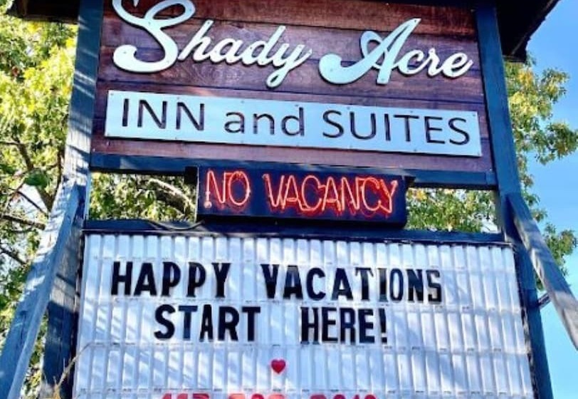 酒店 Shady Acre Inn And Suites
