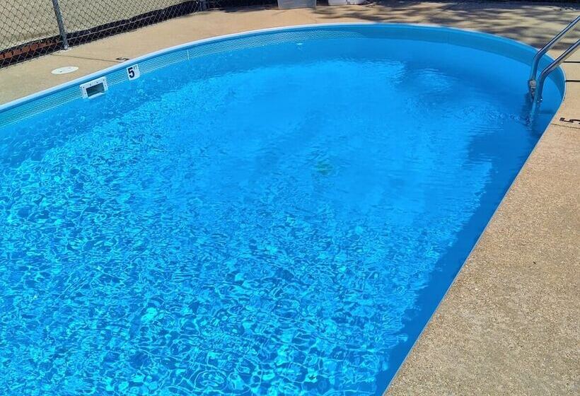 酒店 Shady Acre Inn And Suites