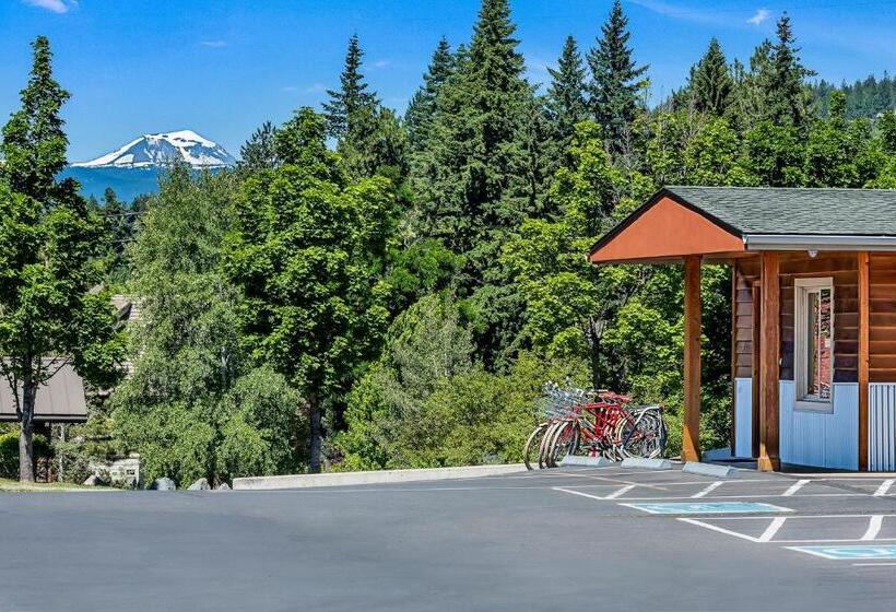 בית מלון כפרי Wall Street Suites