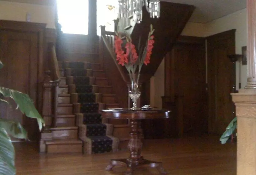 هتل Wc Lipe Mansion
