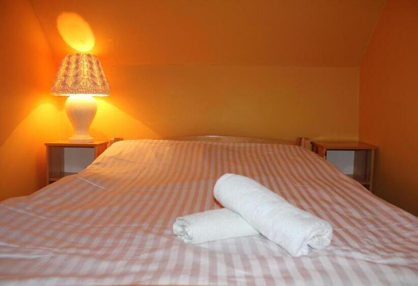 فندق Zajazd Podlesie