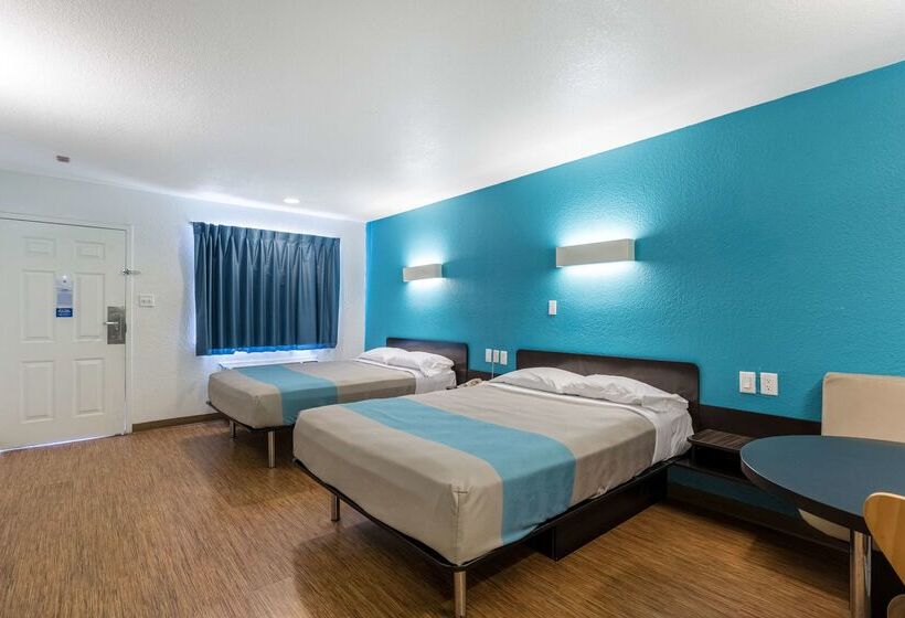 ホテル Quality Inn & Suites Port Lavaca Near Lighthouse Beach