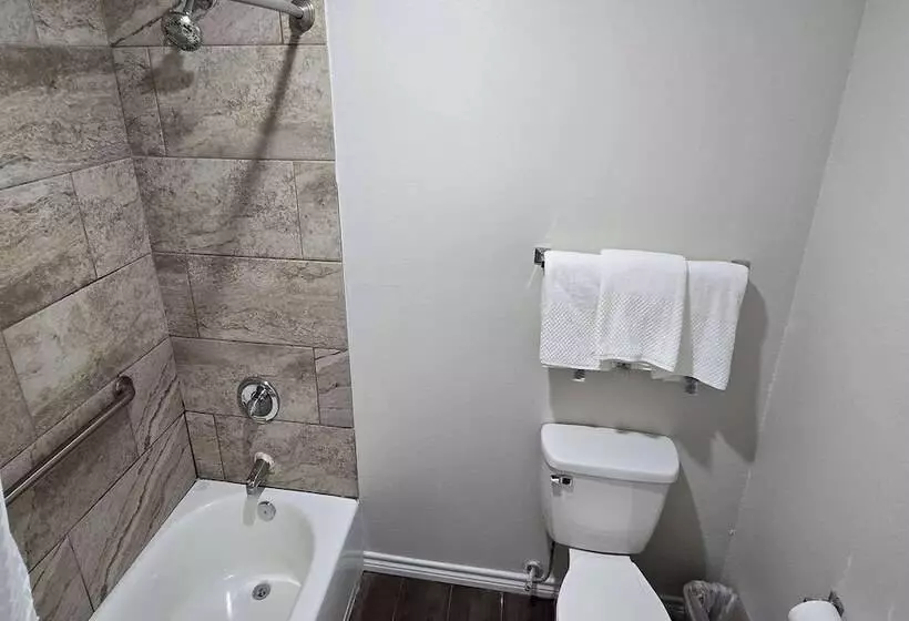 Hotelli Quality Inn & Suites Port Lavaca Near Lighthouse Beach
