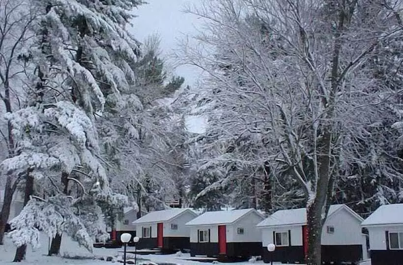 Spring Hill Motel