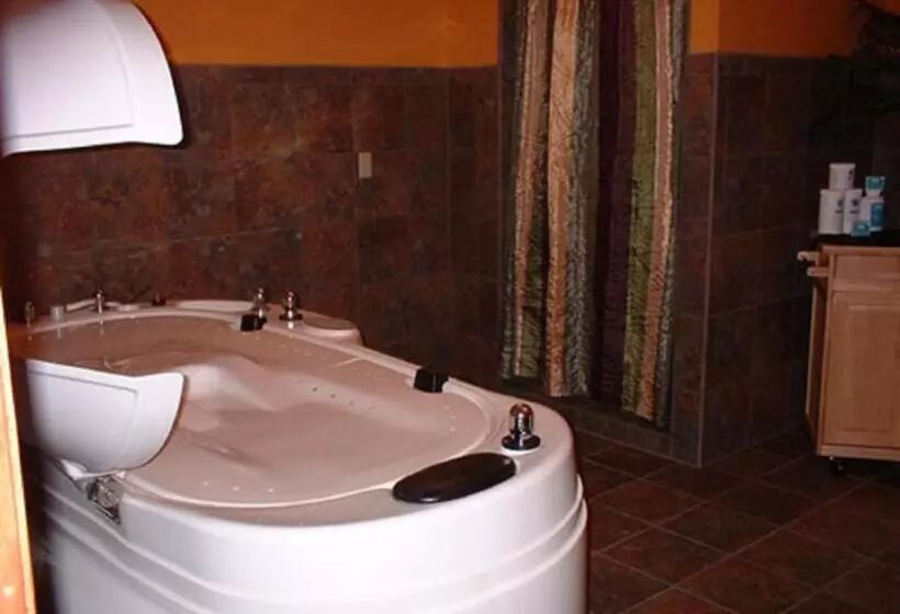 Spring Hill Motel