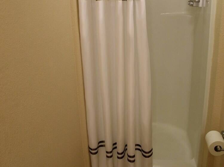 The River's Edge Motel Lodge & Resort