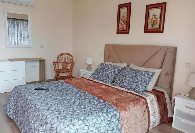 Retkeilymaja A Fonte