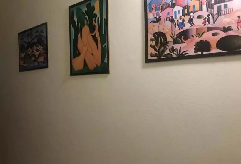 تختخواب و صبحانه Suíte Privativa Sanilda