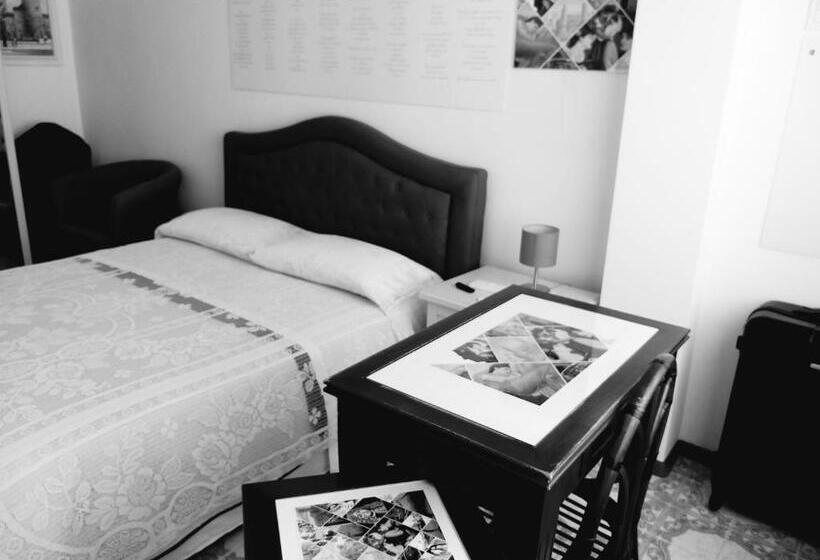 Bed and Breakfast Wast Host By Michelangelo