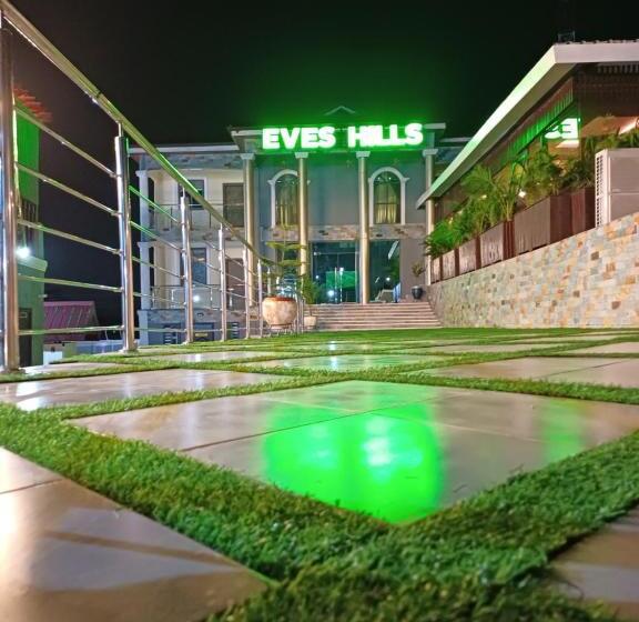 Eve S Hills Hotel. Larteh Akuapem