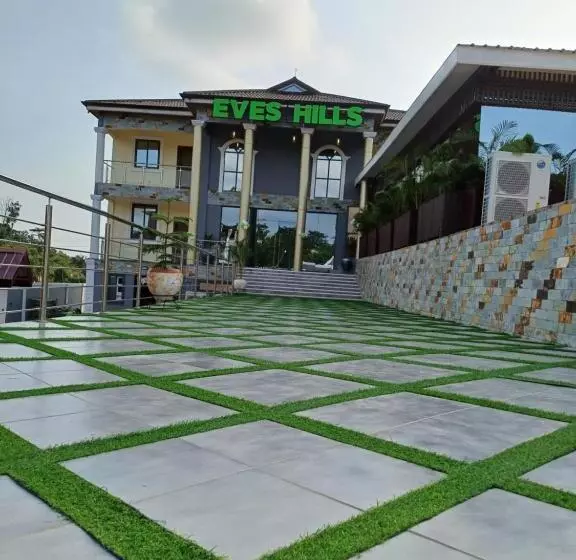 Eve S Hills Hotel. Larteh Akuapem