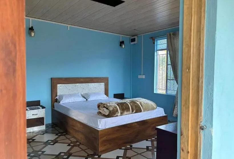 Hotelli Dada Tourist Cottage