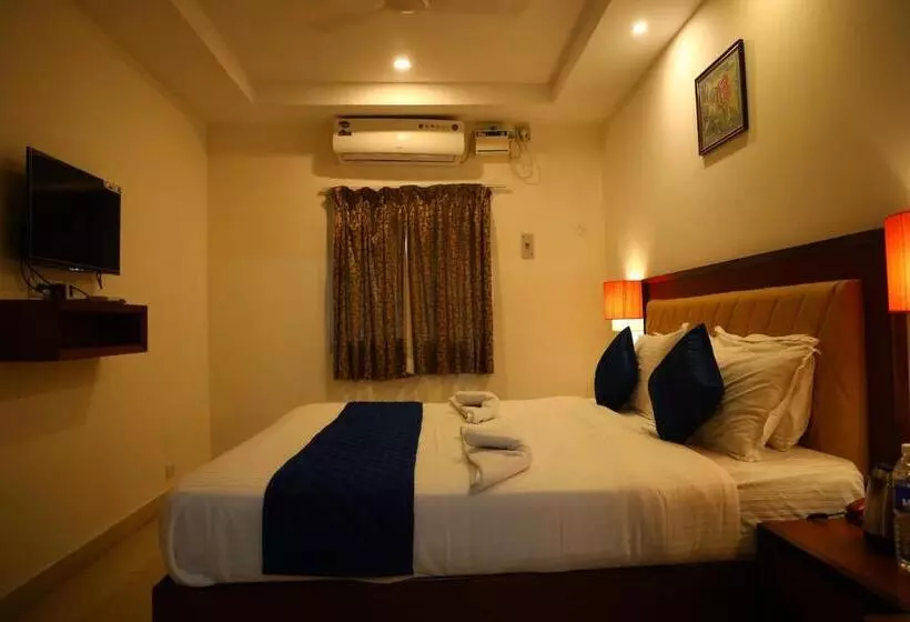 Hotelli A K Residency