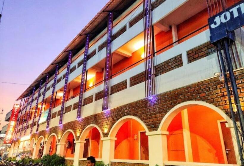 هتل A K Residency