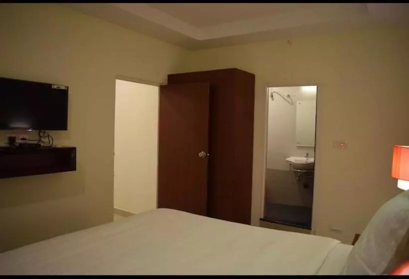 Hotelli A K Residency