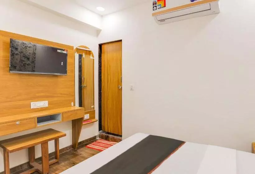 هتل O Mahi Inn