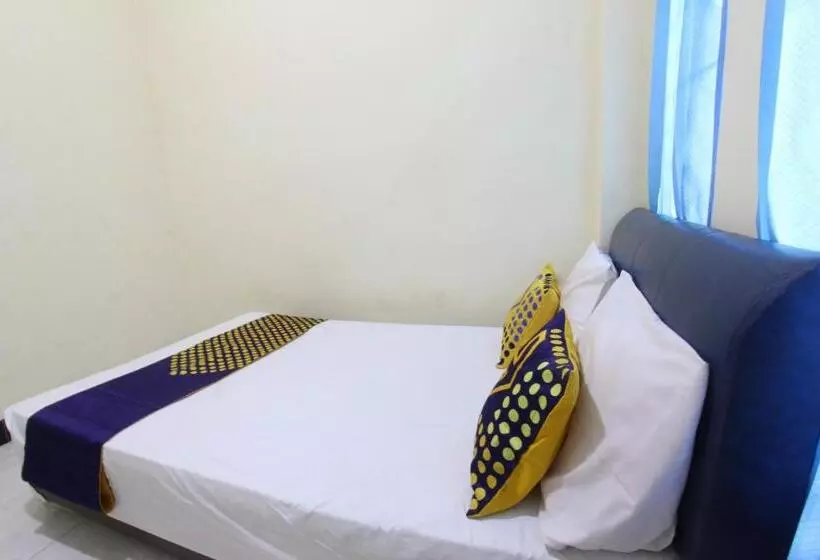 ホテル Oyo Life 93157 Kos Kaloka