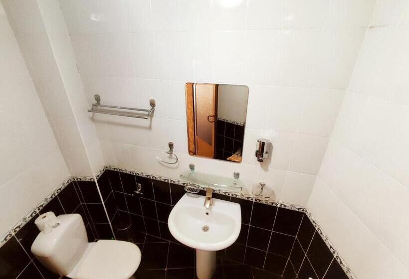 בית מלון כפרי Samandar Bukhara