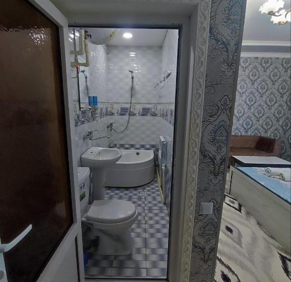 בית מלון כפרי Samandar Bukhara