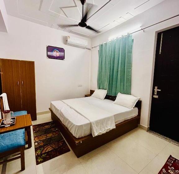 فندق Ved Bhoomi Residency