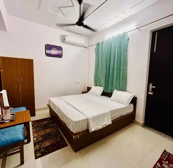 ホテル Ved Bhoomi Residency