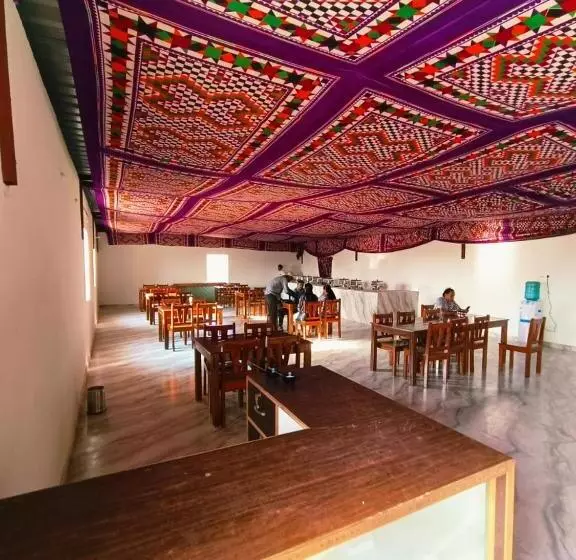 ホテル Yb Desert Camp And Resort