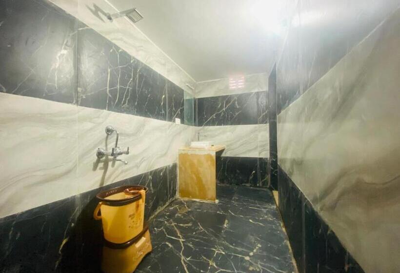 酒店 Yb Desert Camp And Resort