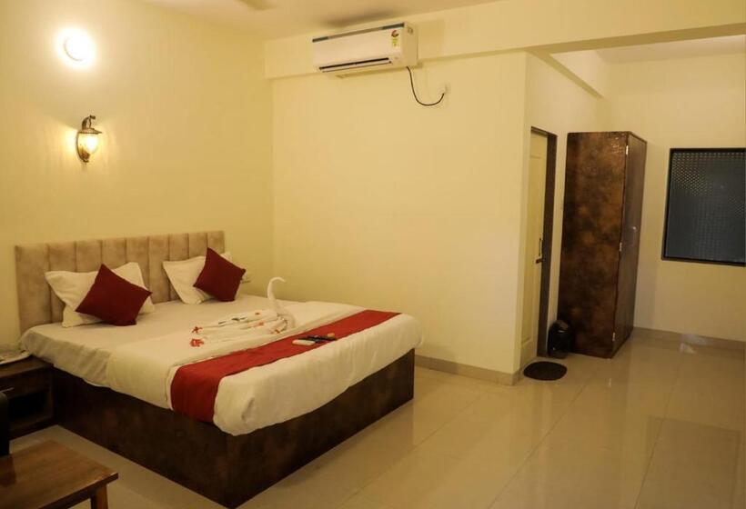 Mokalbaug Beach Resort