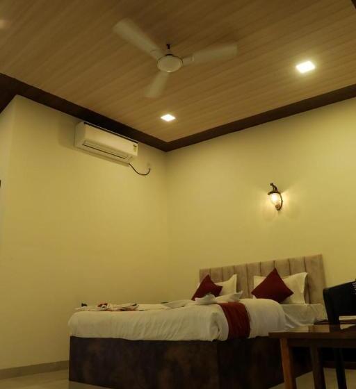 Mokalbaug Beach Resort