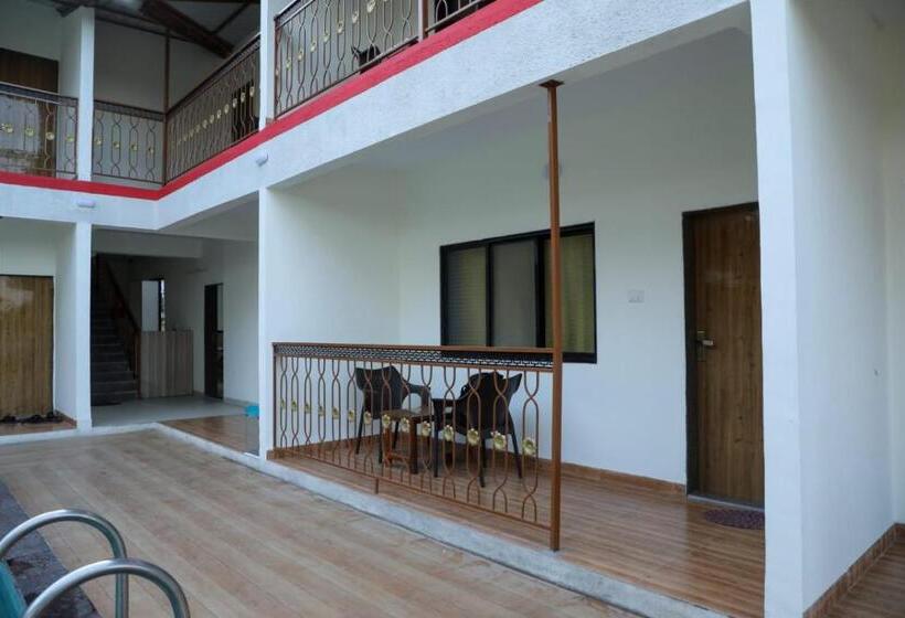 Mokalbaug Beach Resort