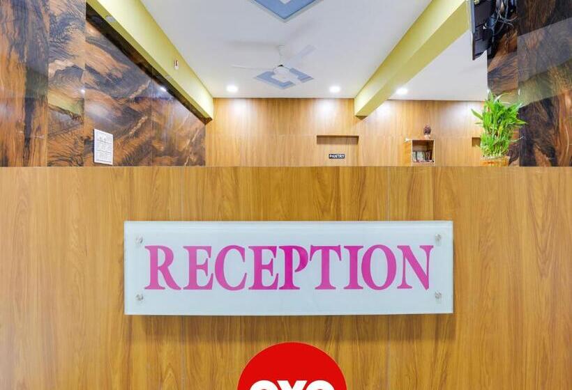 Oyo Hotel Raghav Palace