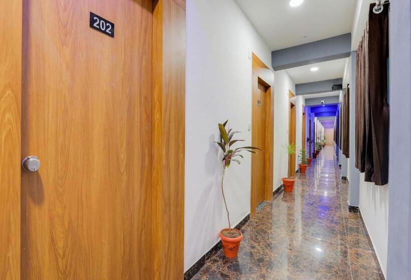 Oyo Hotel Raghav Palace