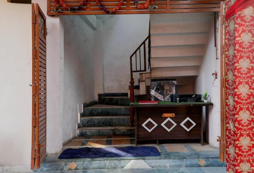 Oyo Hotel Shyam Palace