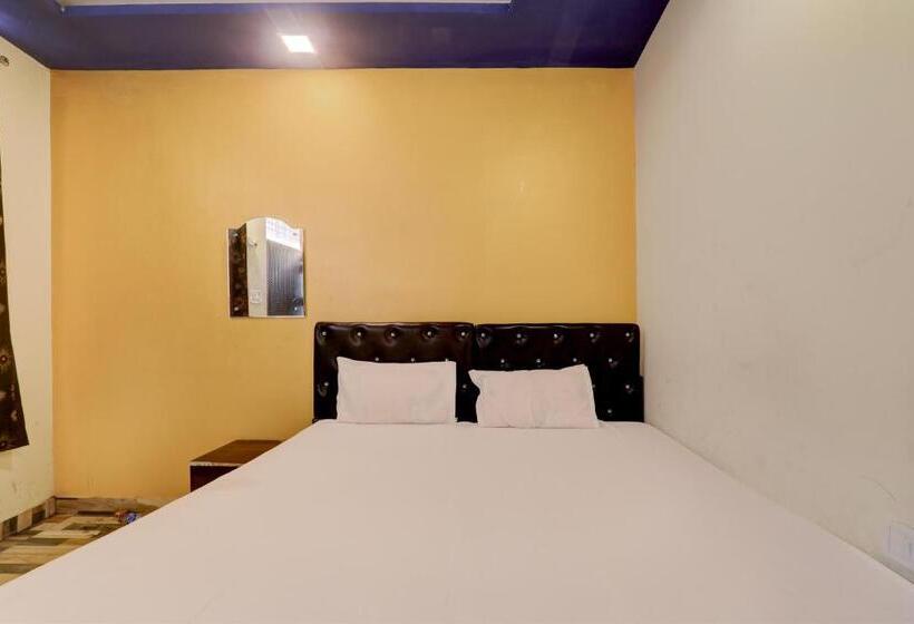 Oyo Hotel Shyam Palace