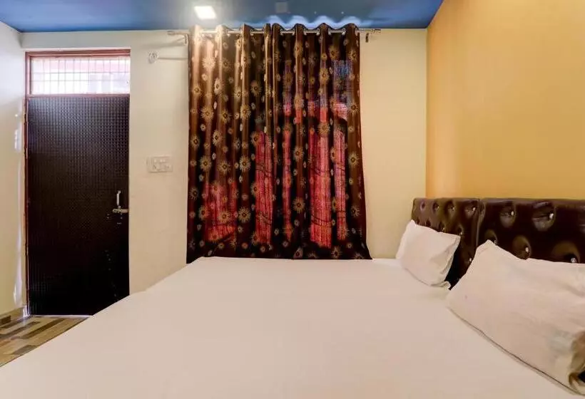 Oyo Hotel Shyam Palace