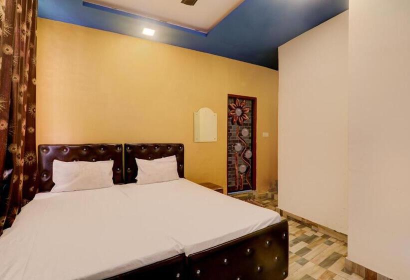 Oyo Hotel Shyam Palace