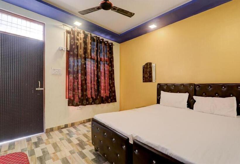 Oyo Hotel Shyam Palace