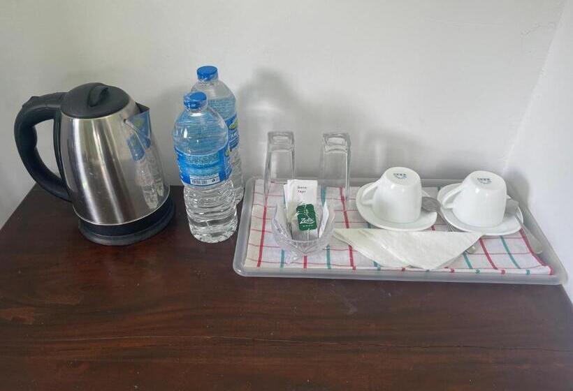 펜션 Eagles Lodge Kandy