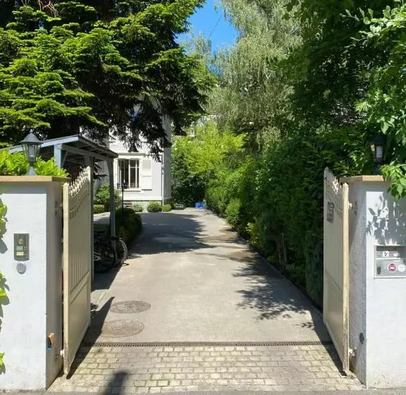 ペンション Residence Mont Blanc