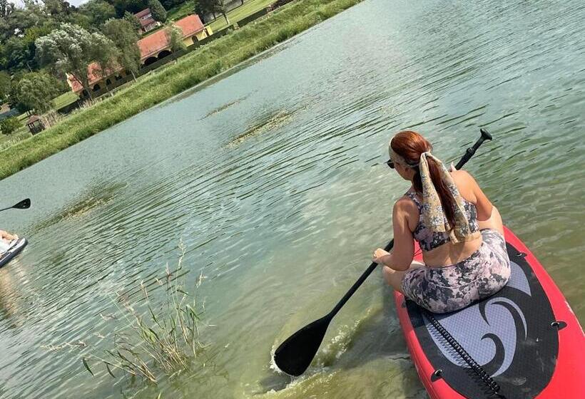 פנסיון Vitál Guesthouse