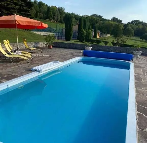 Majatalo Vitál Guesthouse